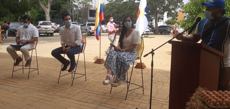 Alcaldía-Elcampoentusmano