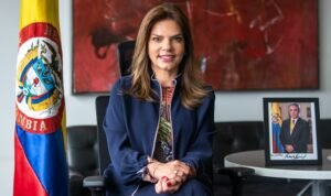 Flavia Santoro-Presidenta de Procolombia