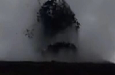 Volcán de lodo-erupción