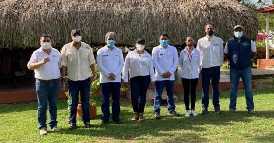 Perú-visitaaCórdoba (2)