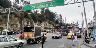Vehículos-frontera con Ecuador