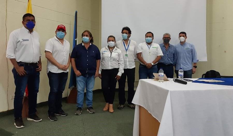 Agrosavia-visitadeldirectorJorgeMaríoDíazLuengas