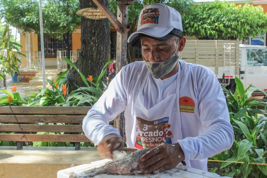 Lorica-MercadoCampesino