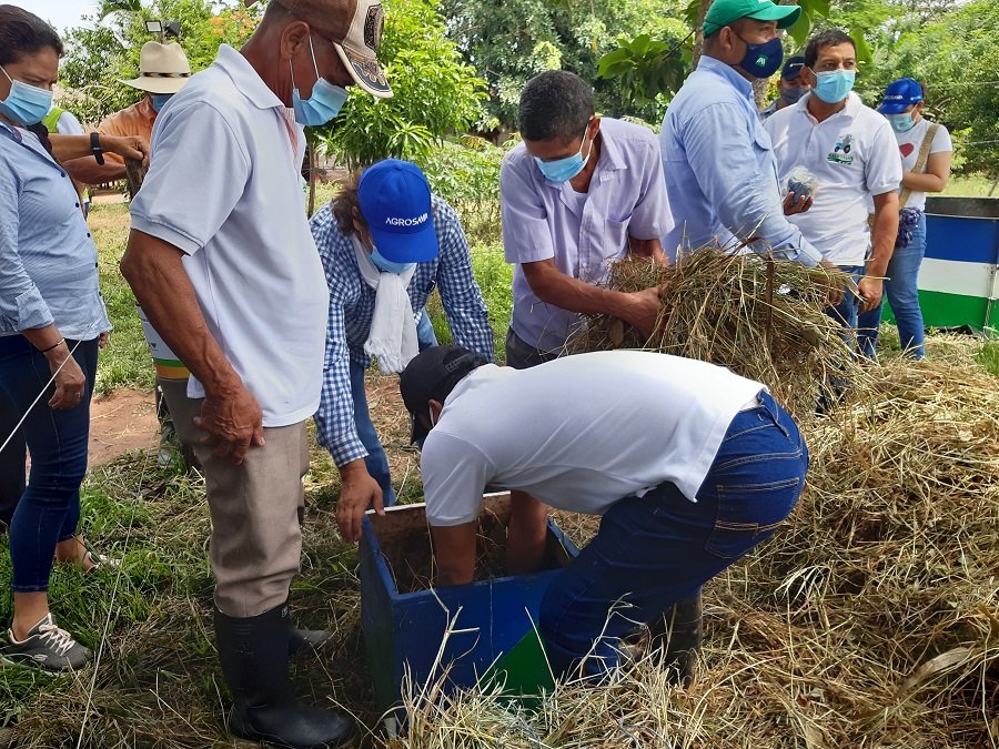 PreparanHeno-losproductores