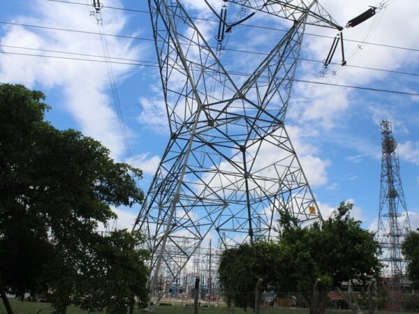 TorresdeenergíaenSanAndrés-víaChinú