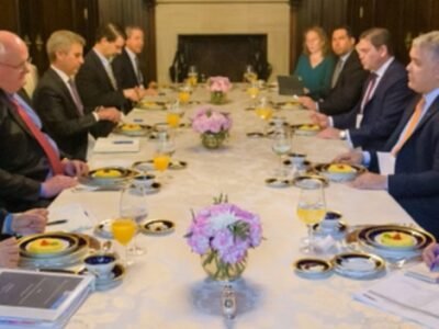 Duque-Mincomercio-CorreaenEU