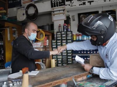 Venezolano-almacén-bancarizado-eventoUsaid