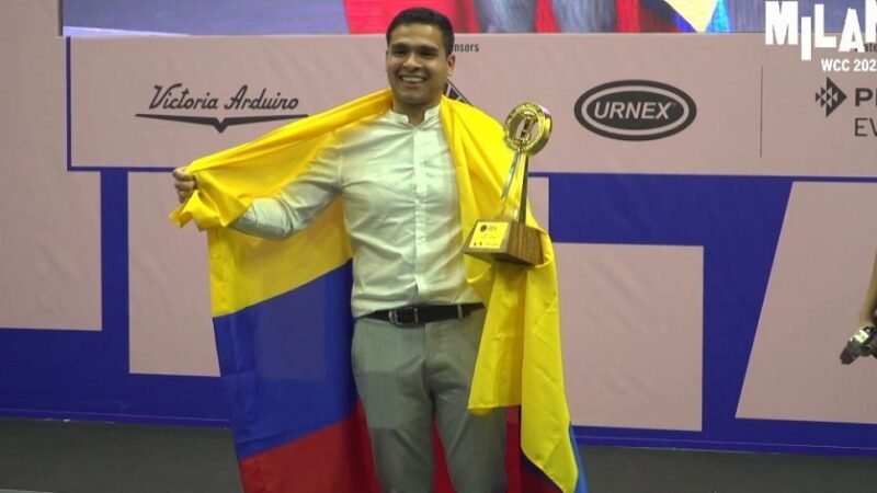 Baristaganadorconbandera