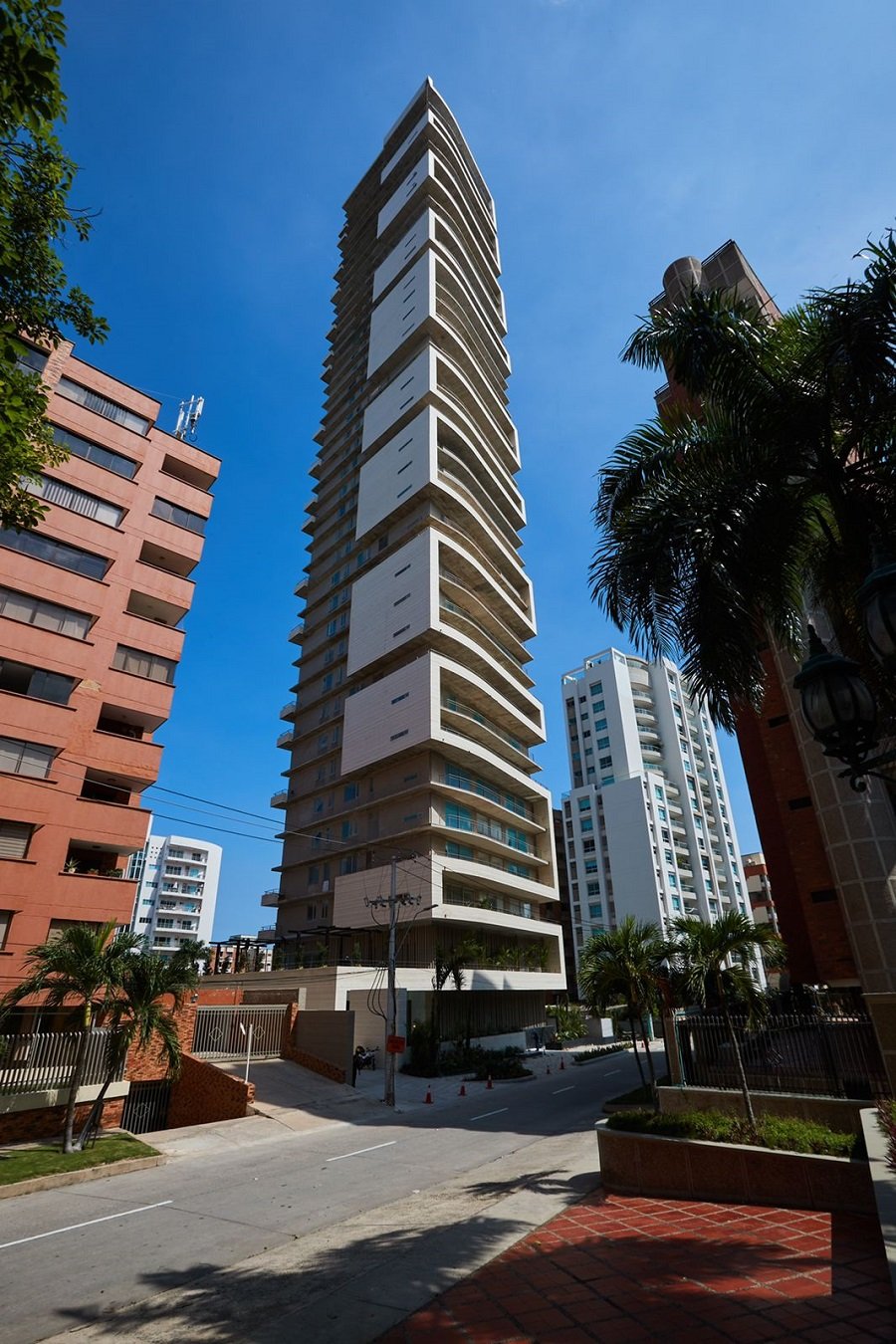 Barranquilla-edificiomásalto3