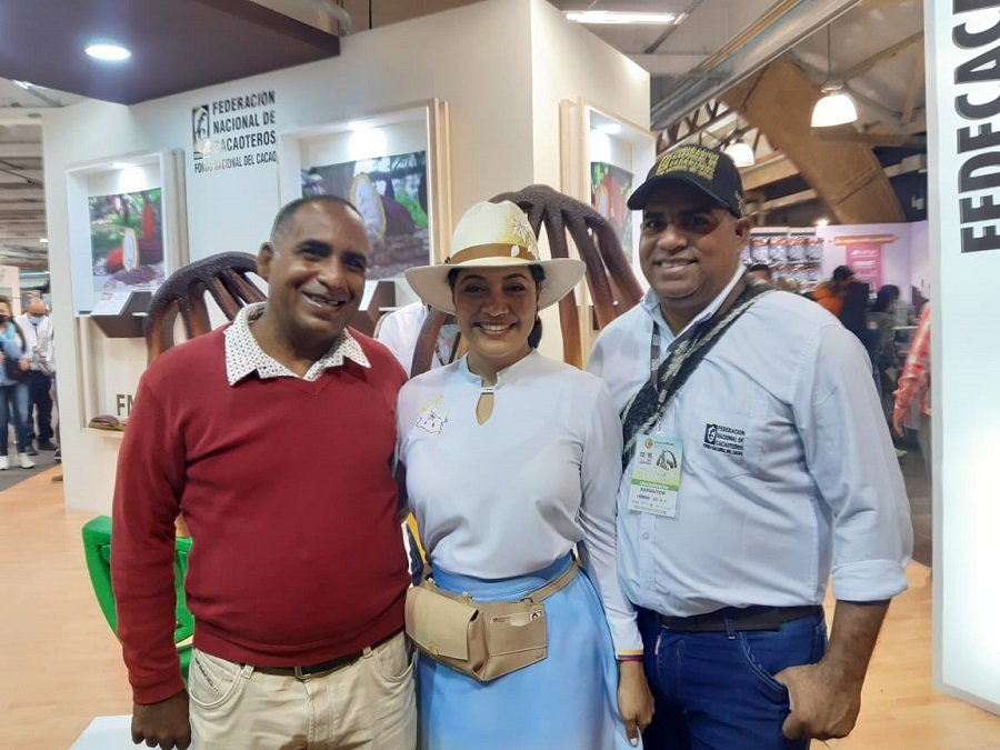 Chocoshow-Alex-MaríadelCampo-RamónAyala