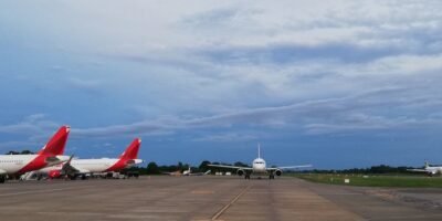 AeropuertoLosGarzones-avionesdesdelapista (2)-AntonioToro
