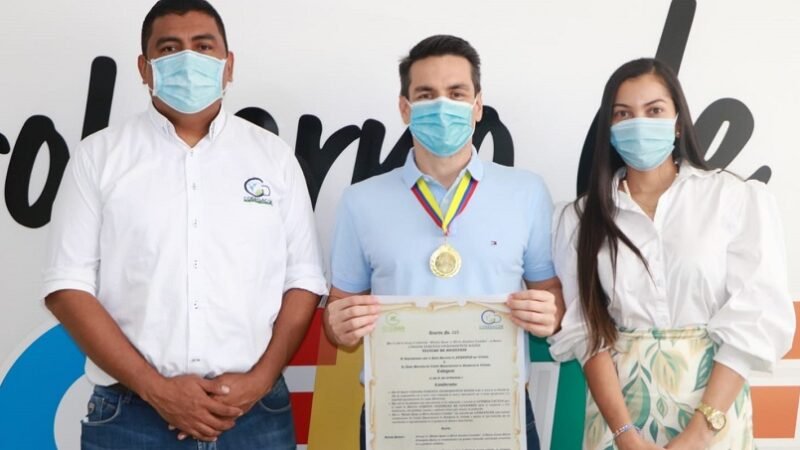 AlfredoTorres-CarlosOrdosgoitia-OrianaQuintero (2)