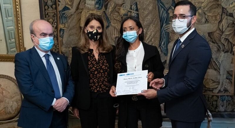 Certificacióndemicroempresarias (2)
