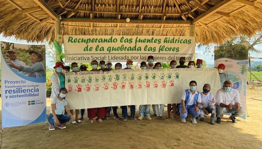 FAO-QuebradaLasFlores-mujeres (2)