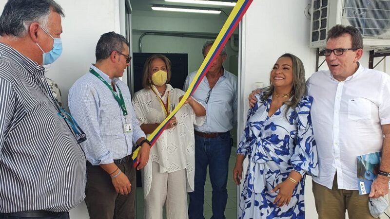 ICA-inauguración-cortedecinta (2)