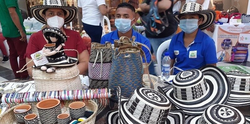 CEMprendeJunior-estudiantesdeTuchín (3)