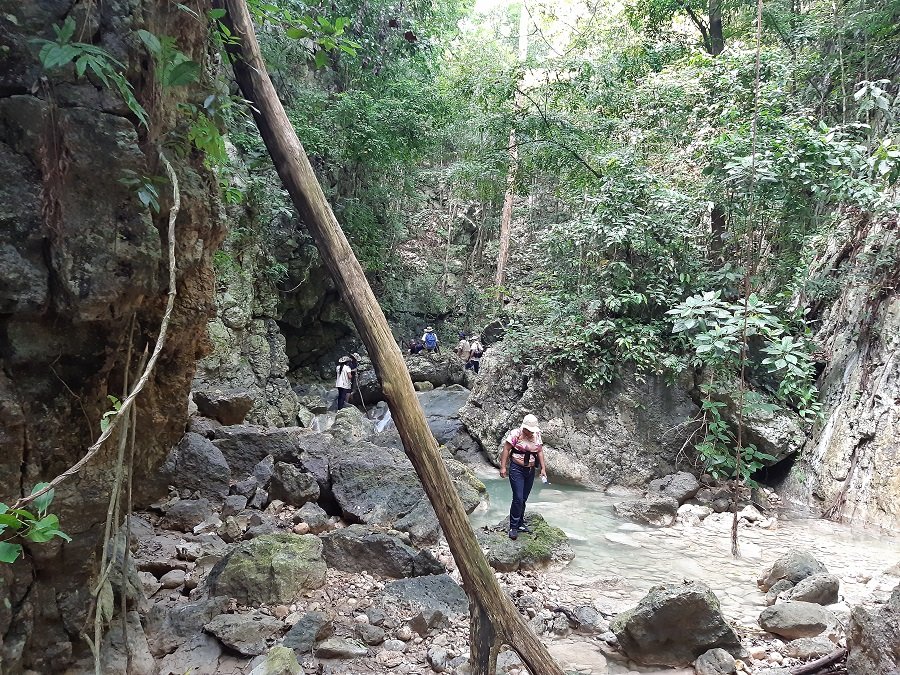 Caminandoporpiedras