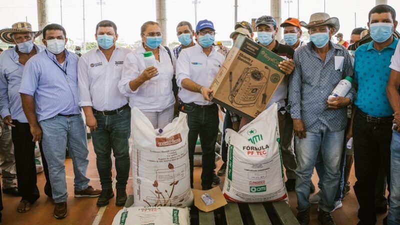 CiénagadeOro-entregadekitdeinsumos (2)
