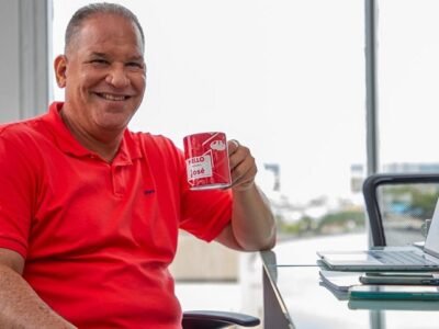 Lavoriamo-señorsonriente (2)