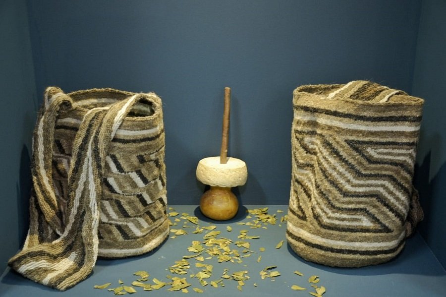 Artesanías-mochilasarhuacas