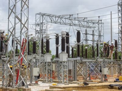 Afinia-Chinú-transformador (2)