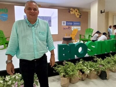 AlcaldedeArmenia-JoséManuelRíosMorales (2)