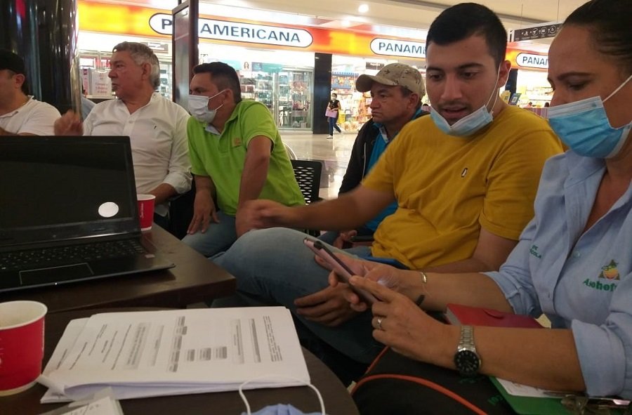 Marañón-reuniónel21deabril-1 (2)