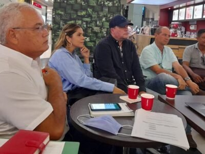 Marañón-reuniónel21deabril (2)