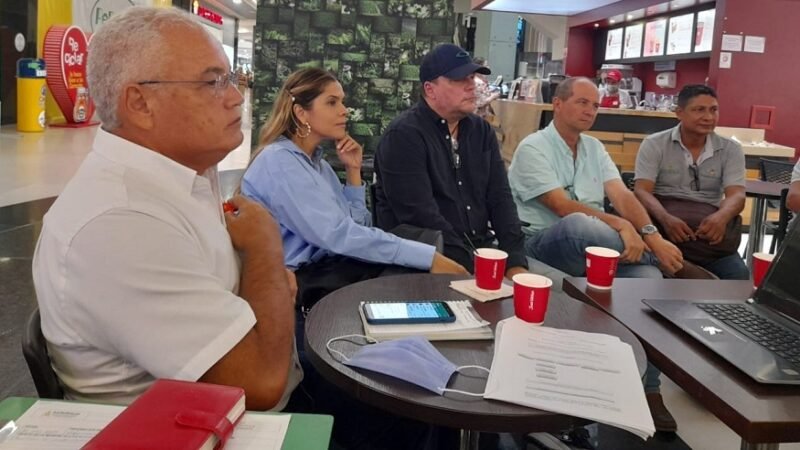 Marañón-reuniónel21deabril (2)