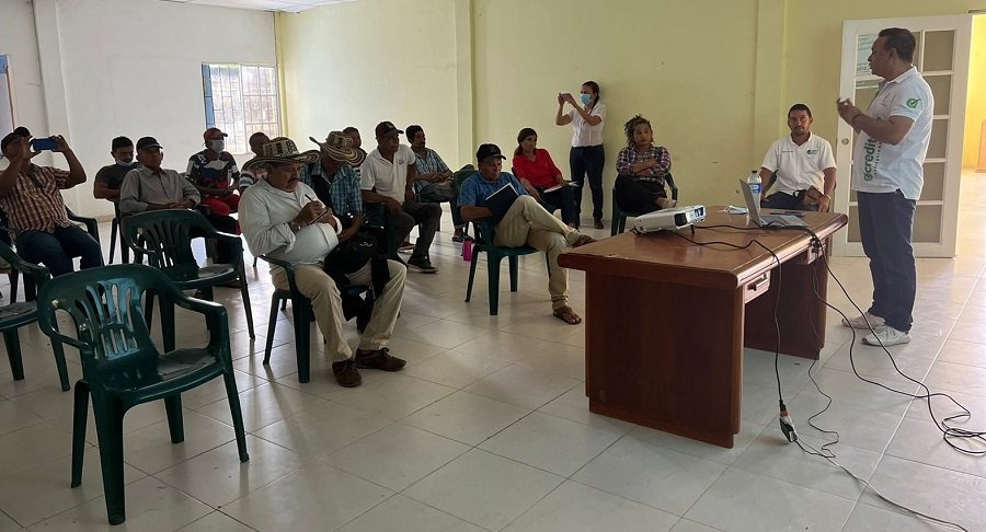 Delimiroyotrosocializandoelproyectodeseguridadalimentaria (2)