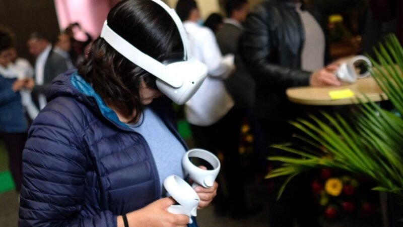 Savia-chicamirandoequipos