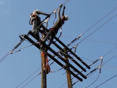 Afinia-reubicacióndepostesdeRutaalMar (2)