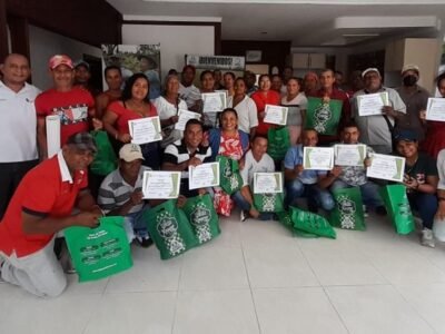Arroceros-Chiquí-SanBernardodelViento-graduados (2)