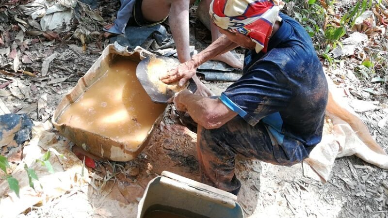 Minerosartesanales-PuertoLibertador