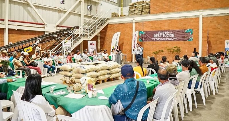 Café-familiasrestituidasdelValledelCauca-conJuanManuelSanclemente (2)