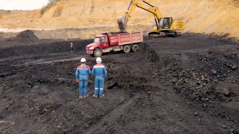 Carbomas-carbóndePuertoLibertador3