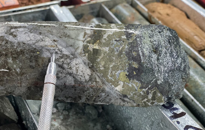 CordobaMinerales-cobre-taladros