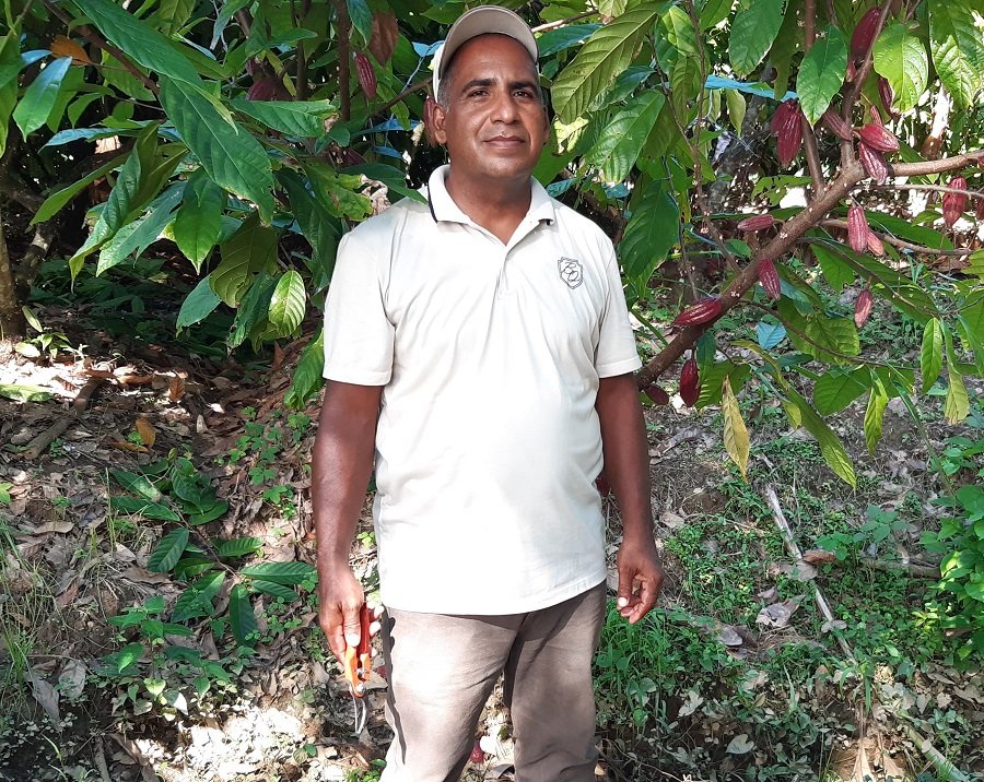 Valencia-AlexAyalaAlemán-productordecacao (2)