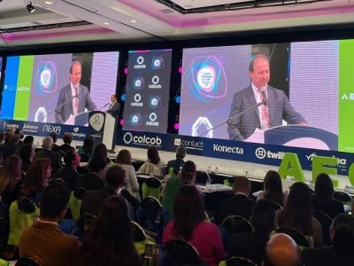 Colcob-congresoelpresidentedelgremio (2)