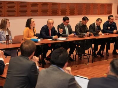 MinTransporte-reuniónenAerocivil