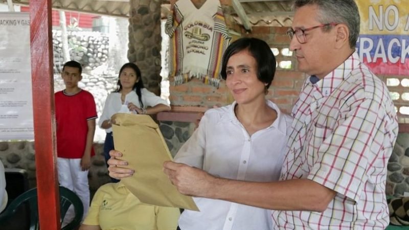 MinambienteSusana-enelCesar (2)