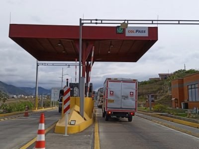 Peajeconsistemaderecaudoelectrónico1