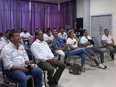 ComitéApícola-reunión