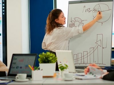 Semanalaboral-Atribución - Imagen de DCStudio en Freepik (2)