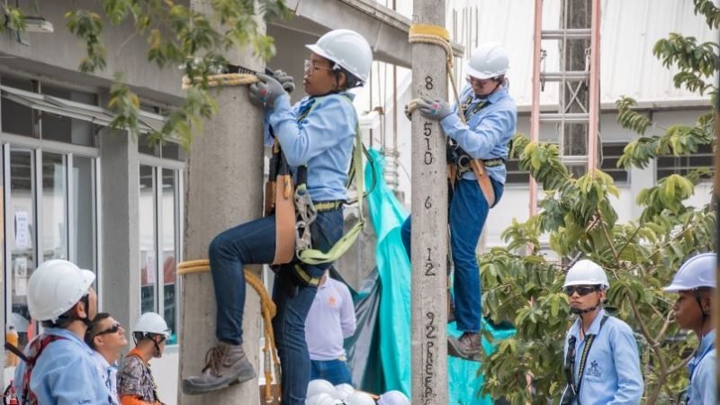 Sena-estudiantessepreparanenalturas (3)