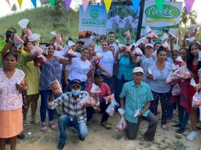 Fedegán-entregadecarneyleche (2)