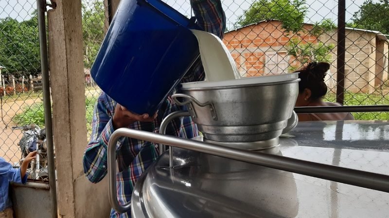 Leche-echanentaquefrío