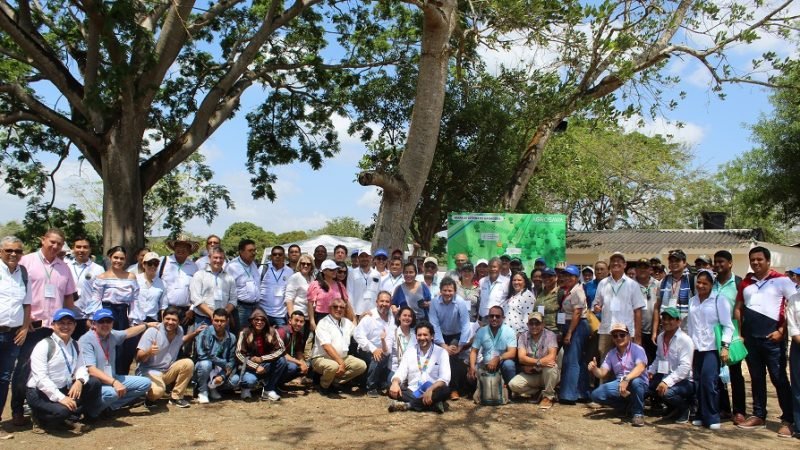 Agrosavia-grupocompletodeextensionistas